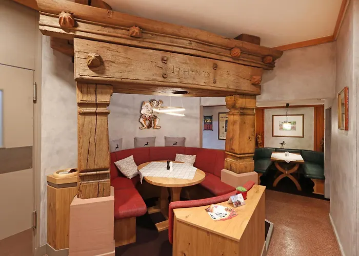 Hotel Goldener Karpfen 2*