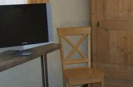 Otel Goldener Karpfen Aschaffenburg